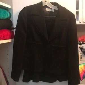 Tahari Aurthur S Levine skirt jacket suit lace 6P